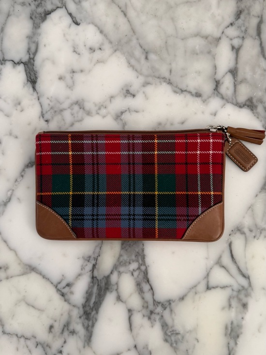 Coach Handbags - Coach Vintage Tartan Wristlet